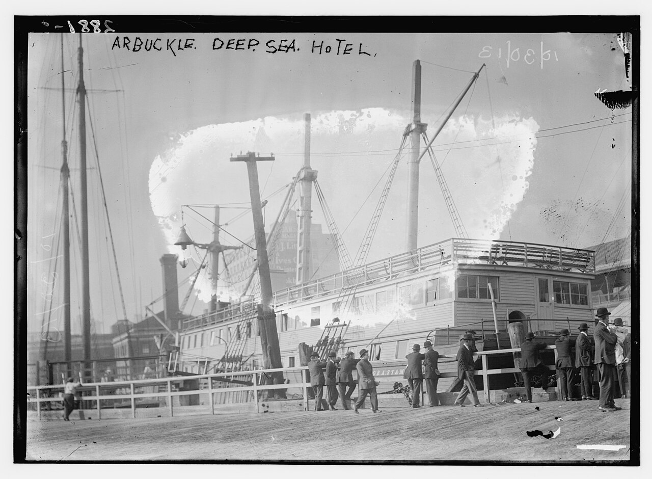 Arbuckle's Deep Sea Hotel